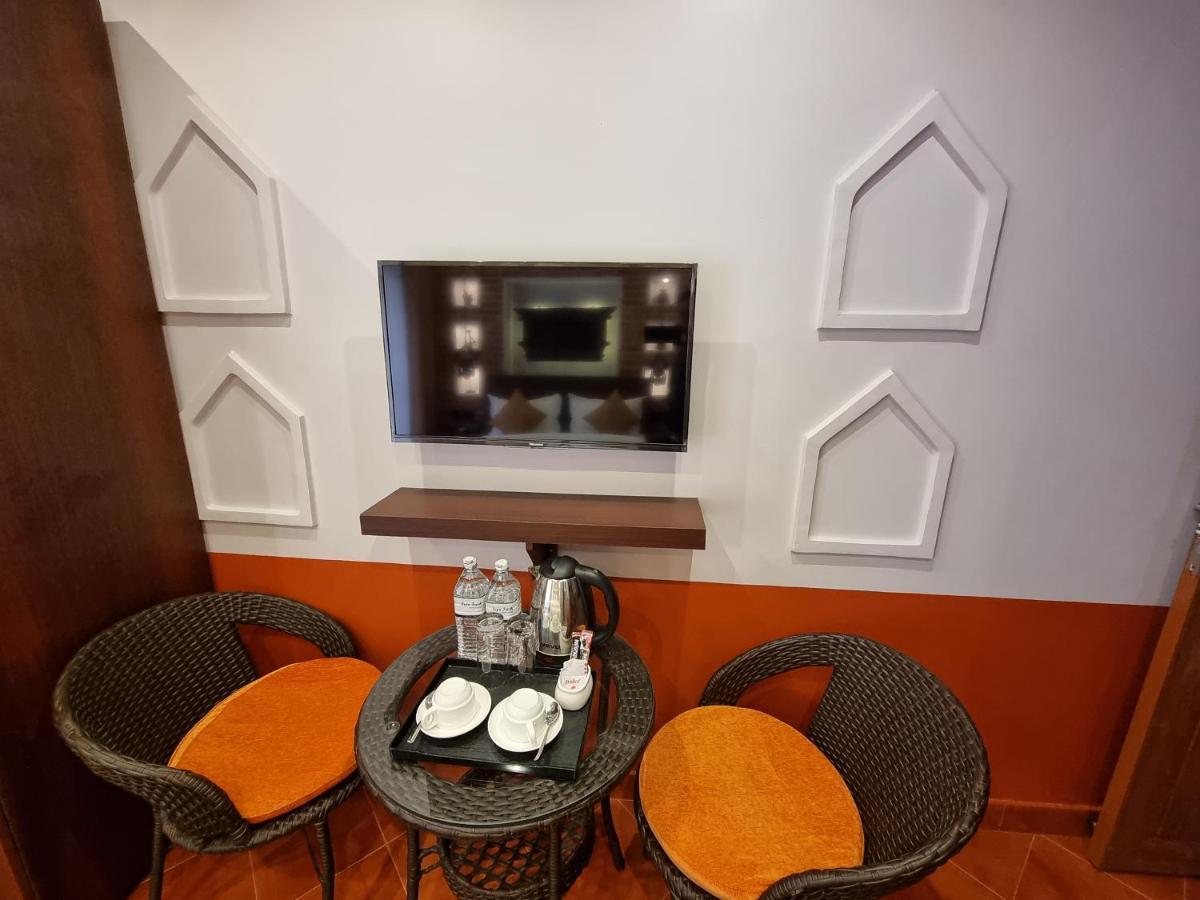 Chautari Boutique Hotel Pokhara Eksteriør bilde