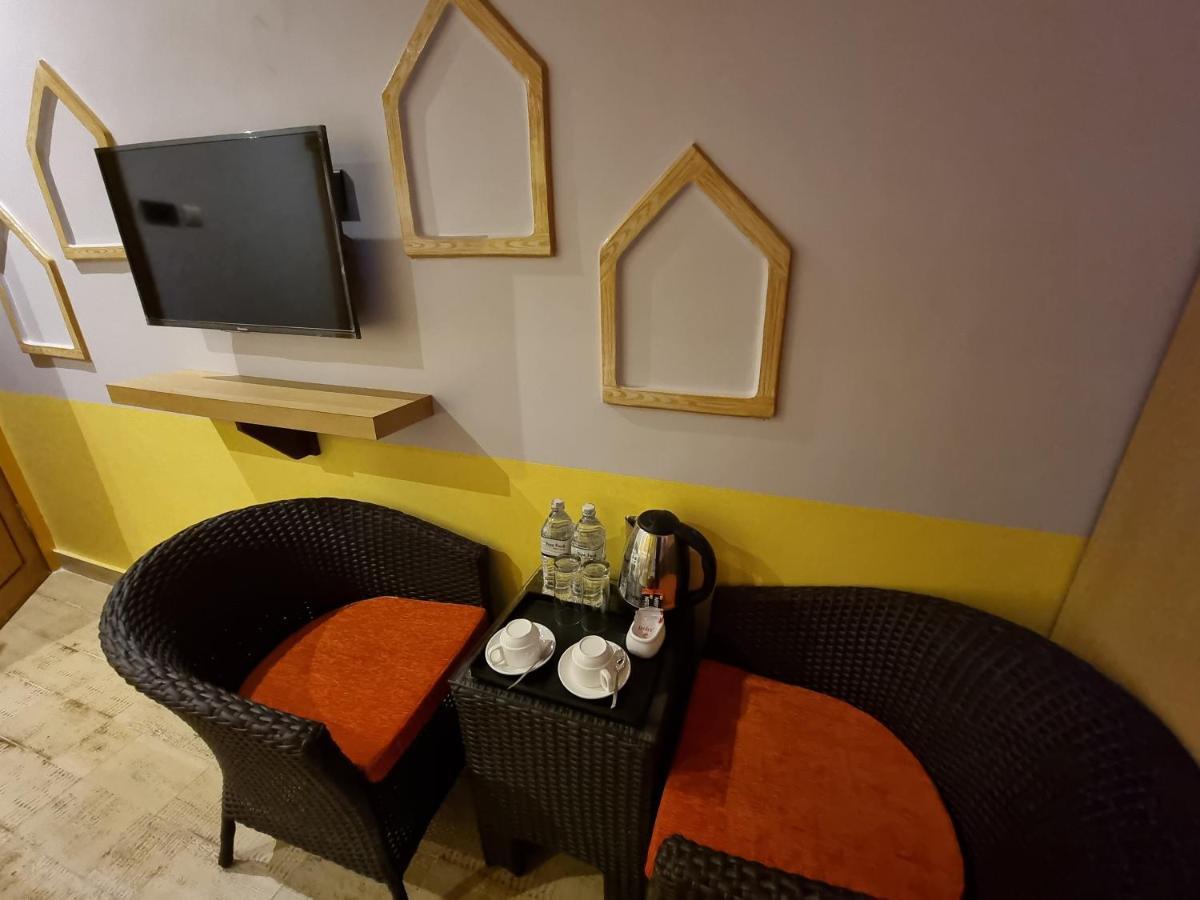 Chautari Boutique Hotel Pokhara Eksteriør bilde