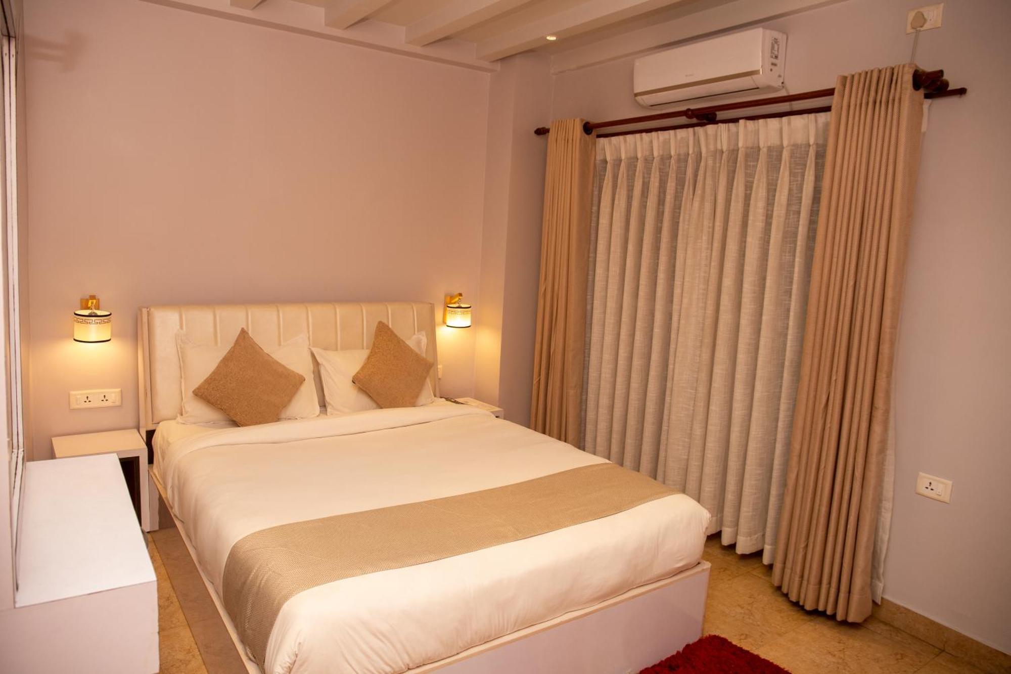 Chautari Boutique Hotel Pokhara Eksteriør bilde