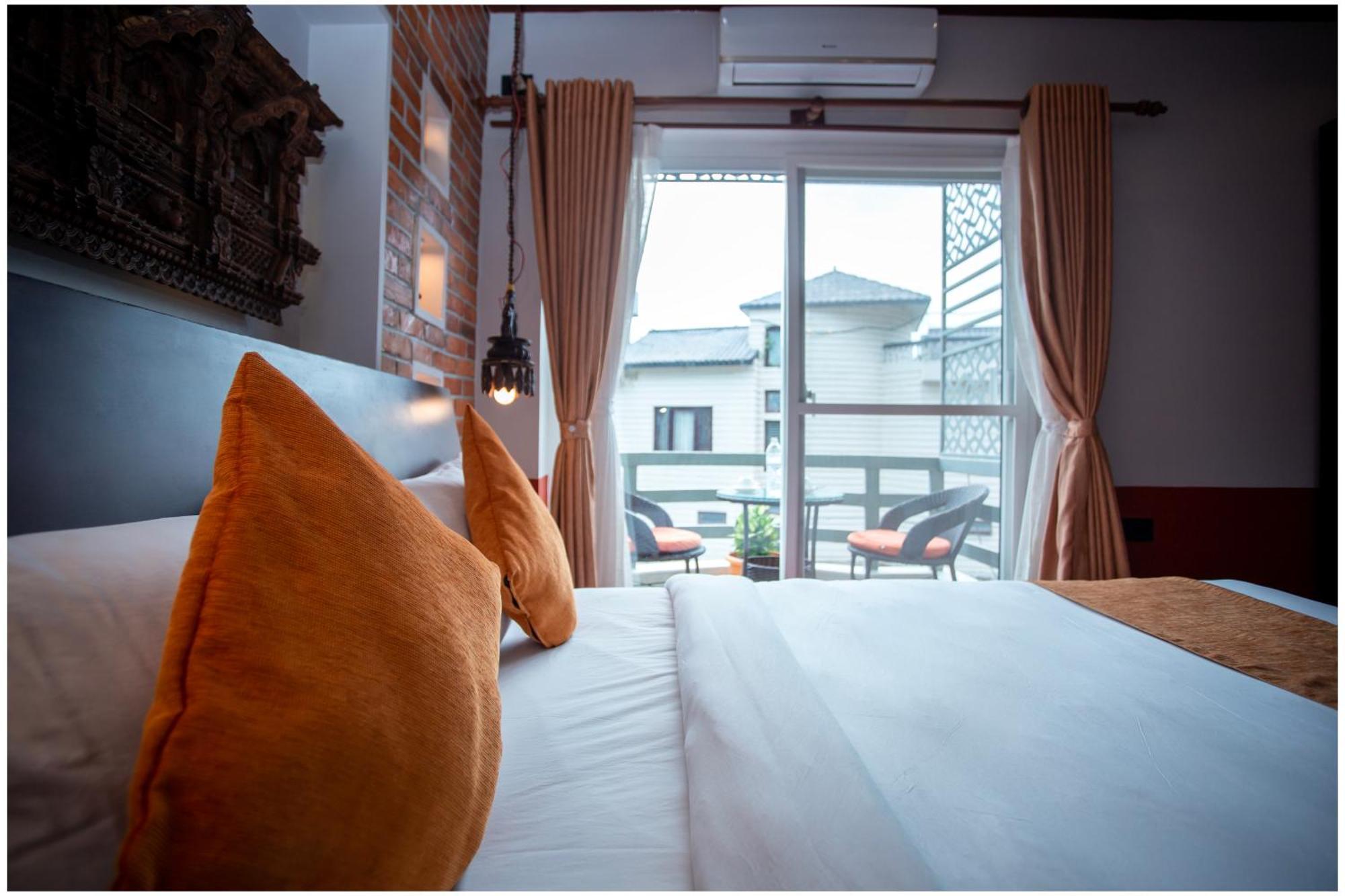 Chautari Boutique Hotel Pokhara Eksteriør bilde