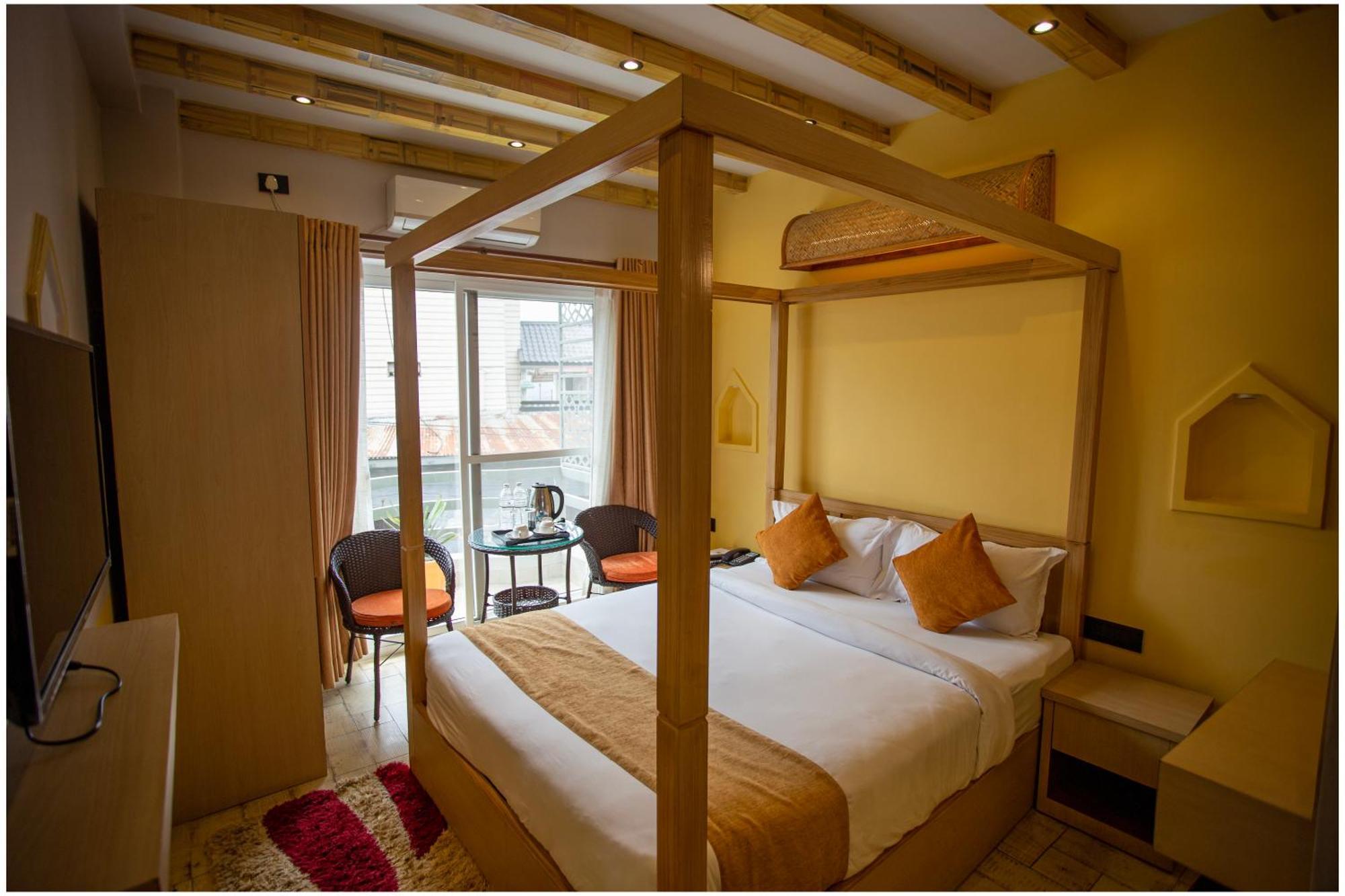 Chautari Boutique Hotel Pokhara Eksteriør bilde