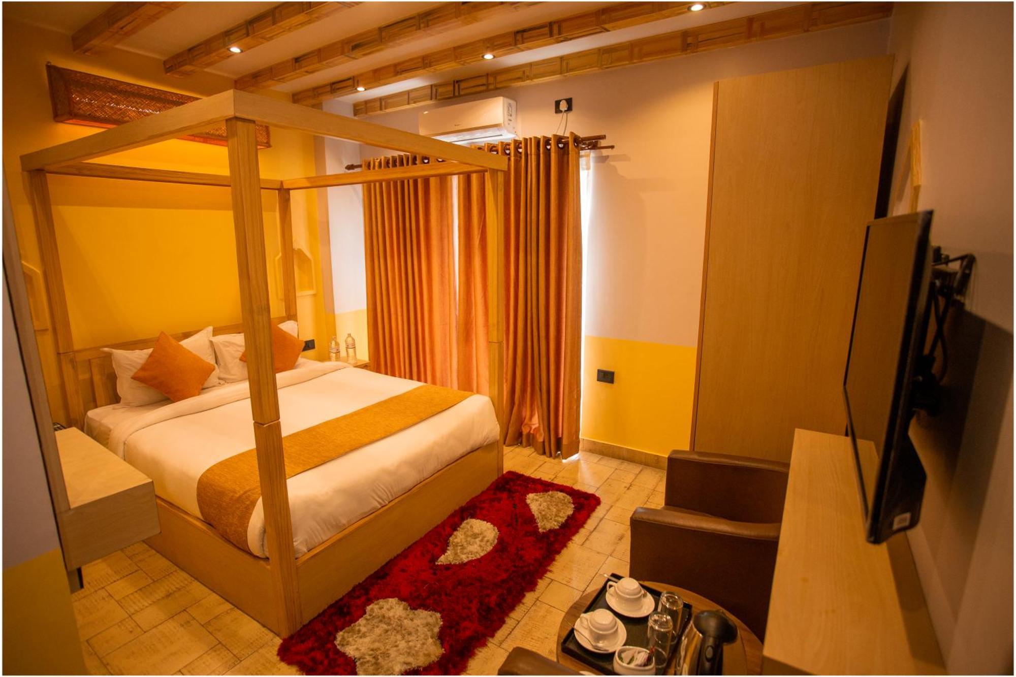 Chautari Boutique Hotel Pokhara Eksteriør bilde