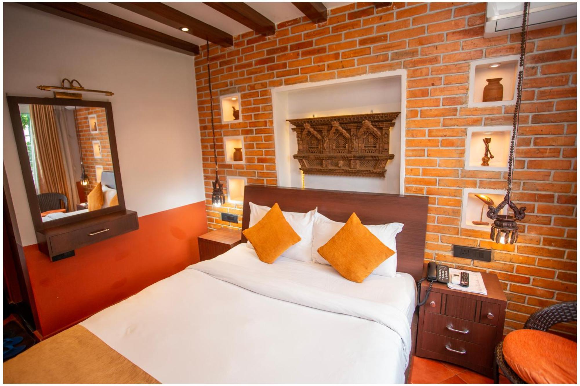 Chautari Boutique Hotel Pokhara Eksteriør bilde